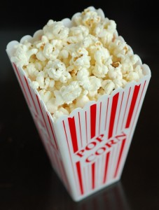 Sposób na popcorn. Źródło: Pixabay.com.